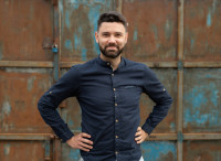 Kvapilik - autor Jiří Hloušek